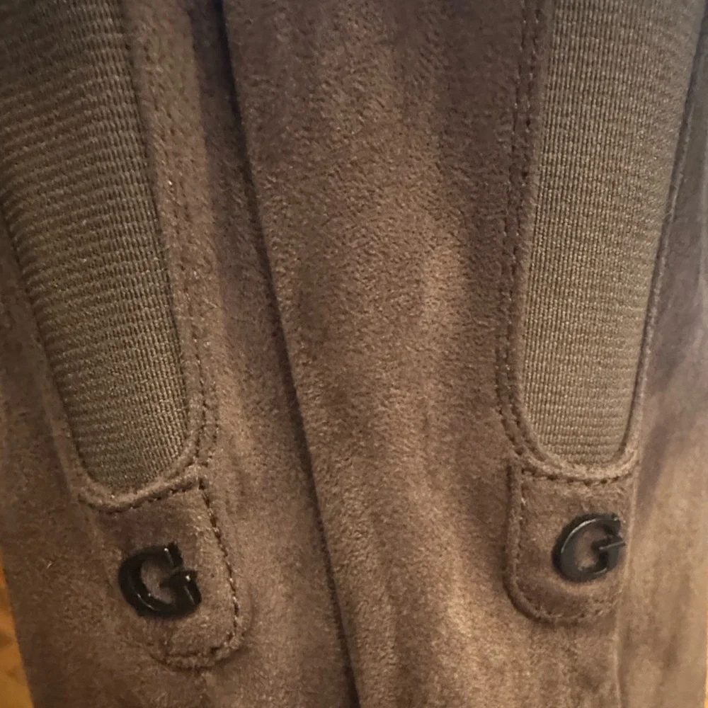 Guess Women's Raniele Brown Faux‎ Suede Over The Knee Boots Size 10